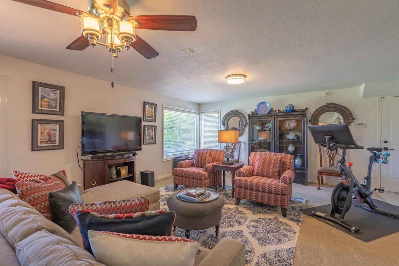 2244 Putters CIR St George, UT 84770 home for sale, MLS#25-264072 - Erika Rogers Photo 54