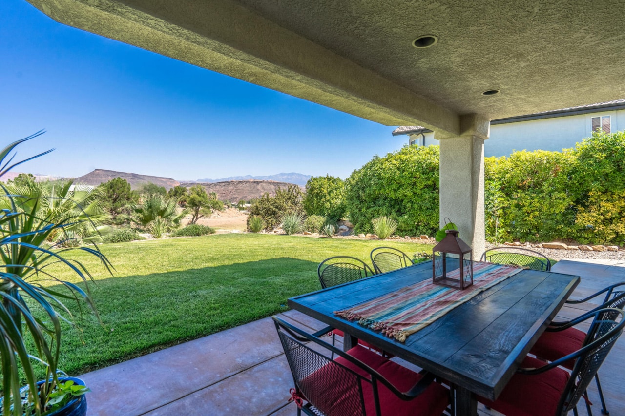 2244 Putters CIR St George, UT 84770 home for sale, MLS#25-264072 - Erika Rogers Photo 74