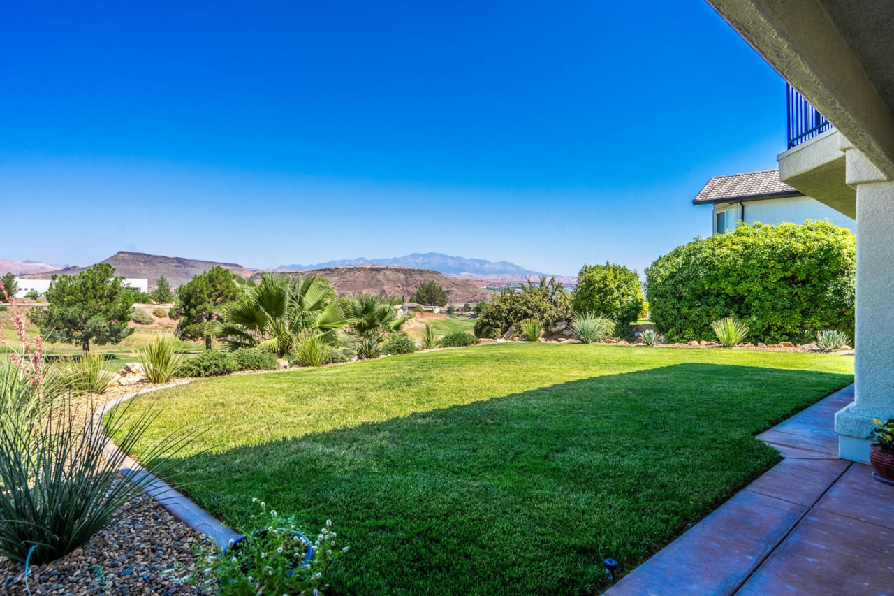 2244 Putters CIR St George, UT 84770 home for sale, MLS#25-264072 - Erika Rogers Photo 75