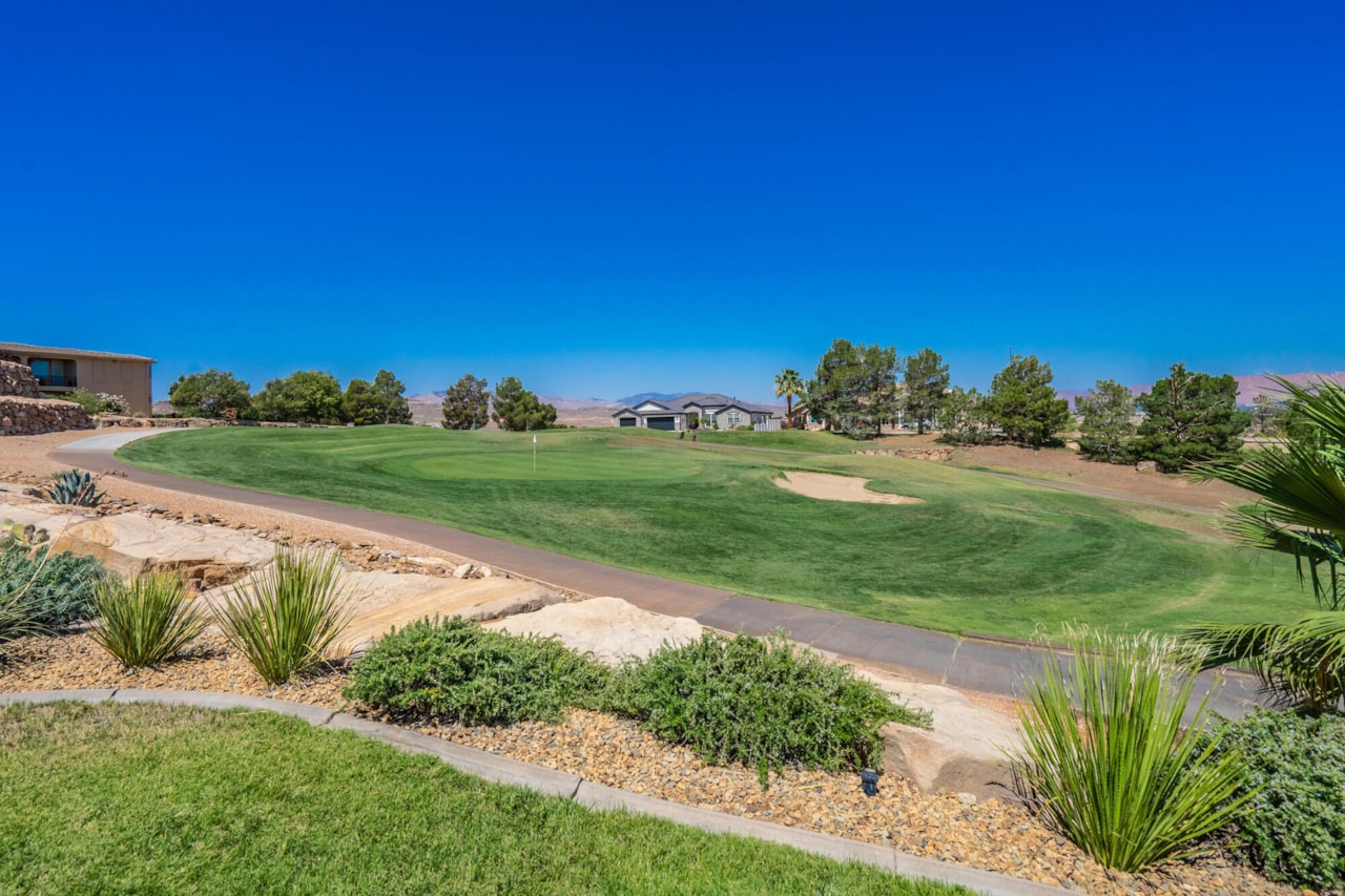 2244 Putters CIR St George, UT 84770 home for sale, MLS#25-264072 - Erika Rogers Photo 80