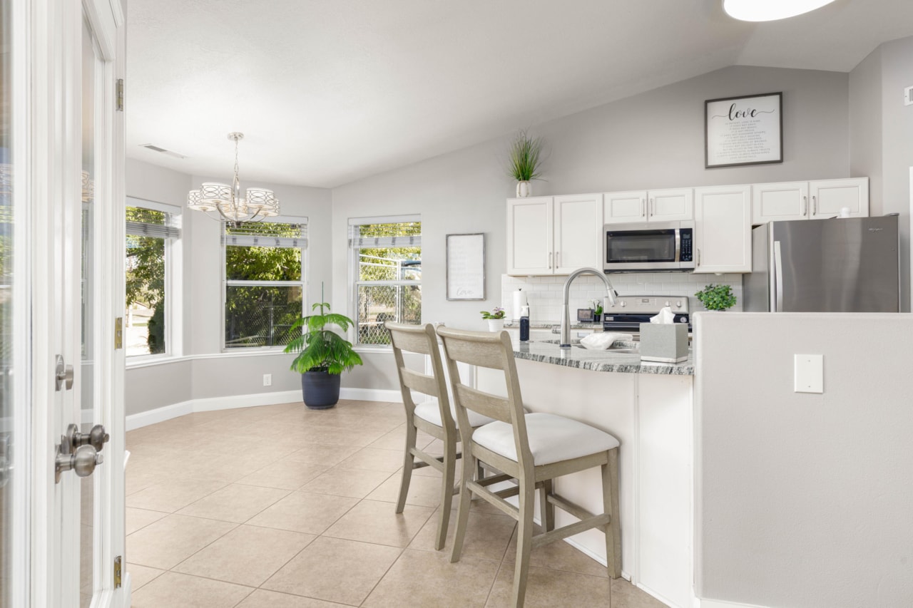 2974 S Pear CIR St George, UT 84790 home for sale, MLS#25-267351 - Erika Rogers Photo 14