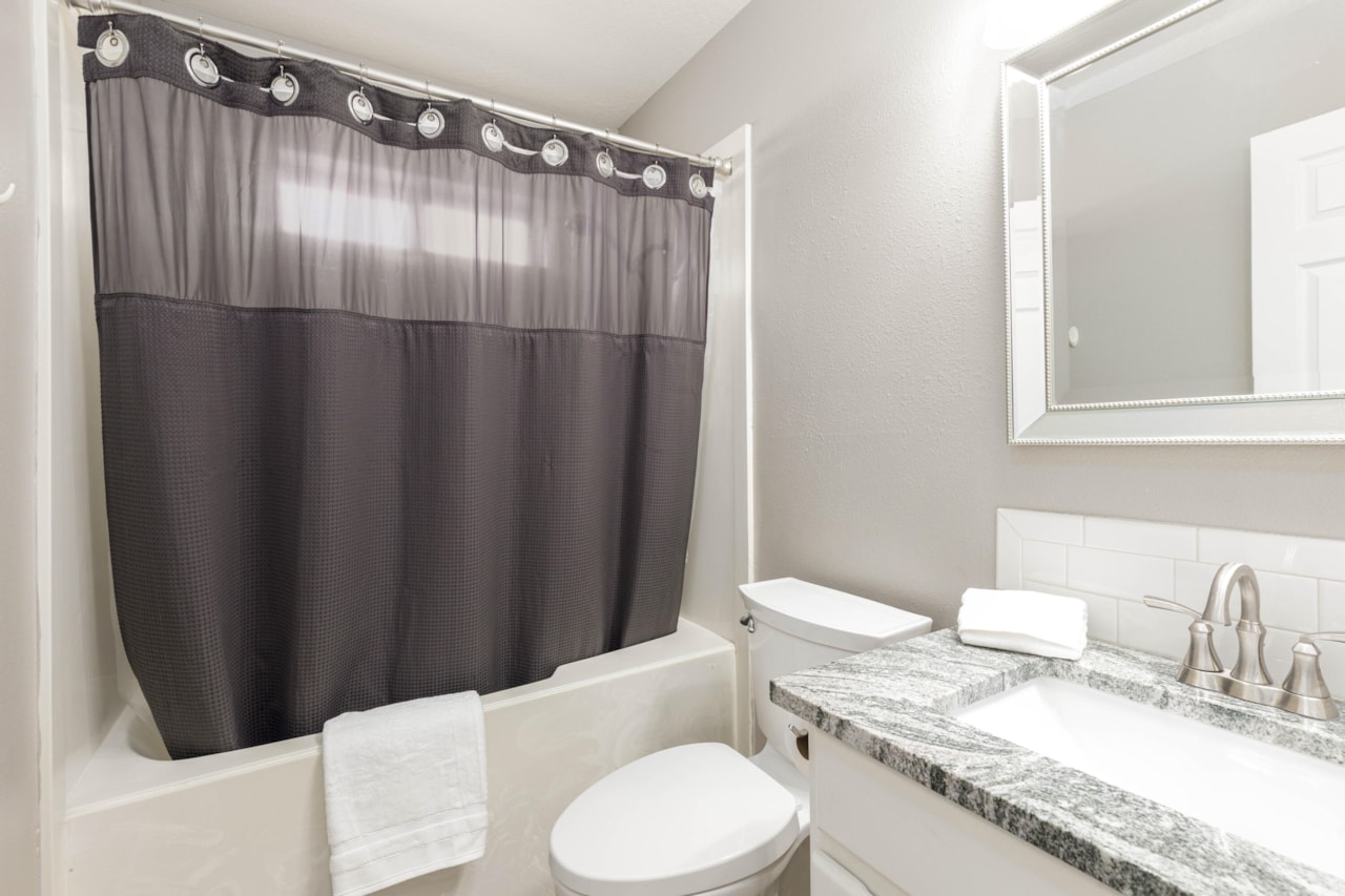 2974 S Pear CIR St George, UT 84790 home for sale, MLS#25-267351 - Erika Rogers Photo 28