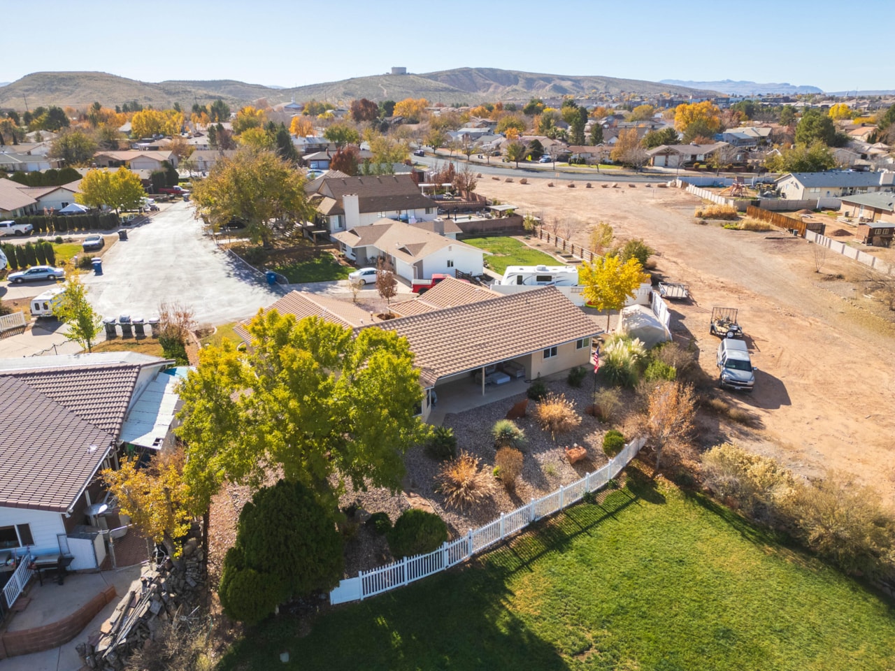 2974 S Pear CIR St George, UT 84790 home for sale, MLS#25-267351 - Erika Rogers Photo 46