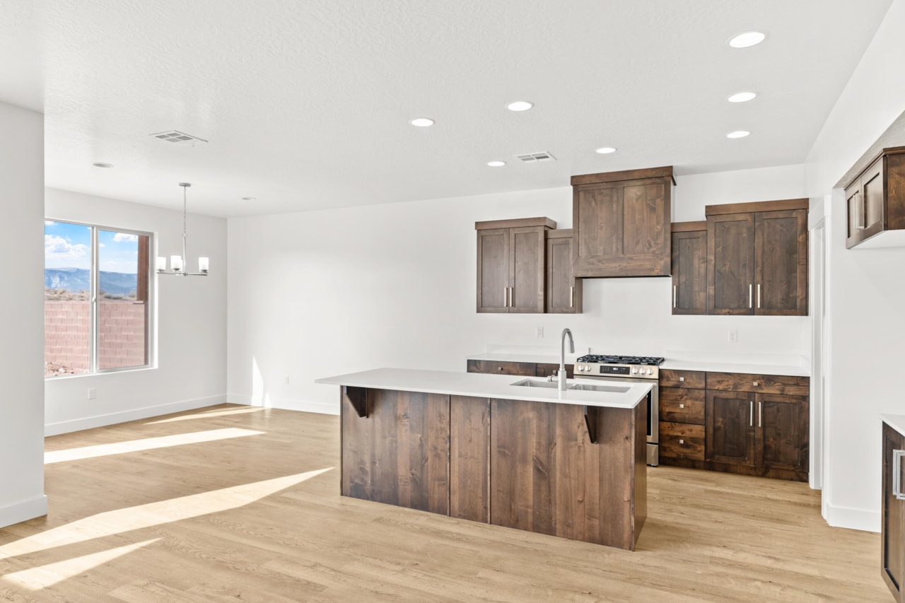 Lot 170 Finley Farms Washington, UT 84780 home for sale, MLS#25-267364 - Erika Rogers Photo 3