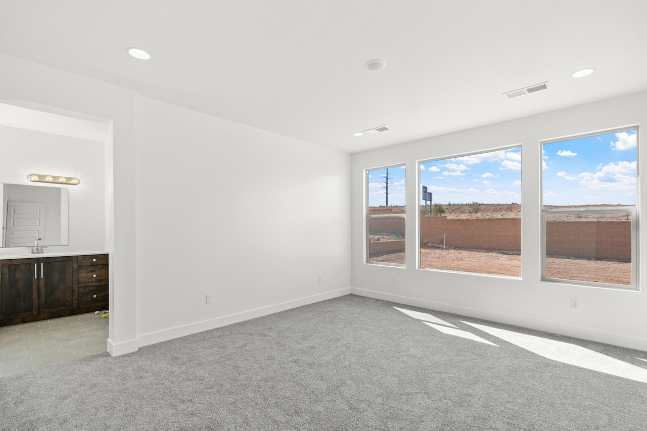 Lot 170 Finley Farms Washington, UT 84780 home for sale, MLS#25-267364 - Erika Rogers Photo 4