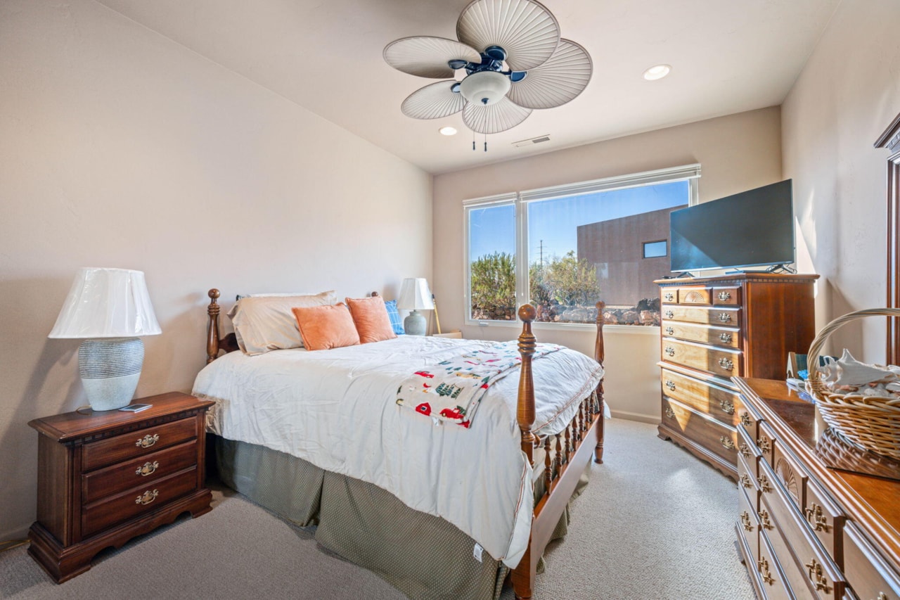 19 Boulder CIR Santa Clara, UT 84765 home for sale, MLS#21-228500 - Erika Rogers Photo 26