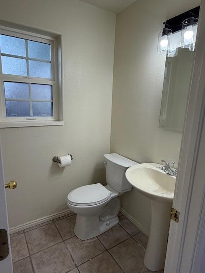 5412 N 1530  W St George, UT 84770 home for sale, MLS#25-266819 - Erika Rogers Photo 7