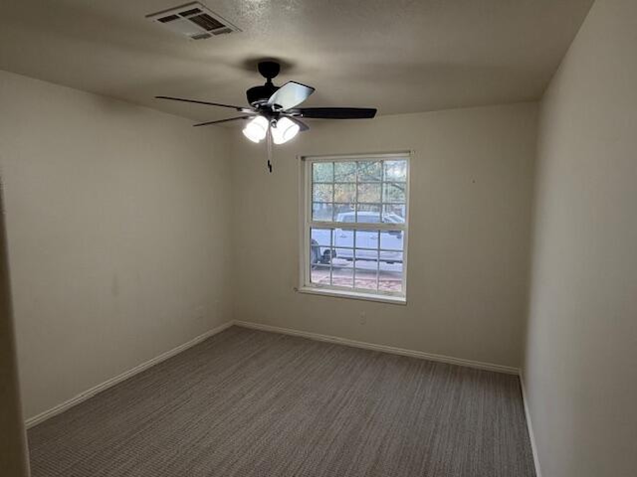 5412 N 1530  W St George, UT 84770 home for sale, MLS#25-266819 - Erika Rogers Photo 9