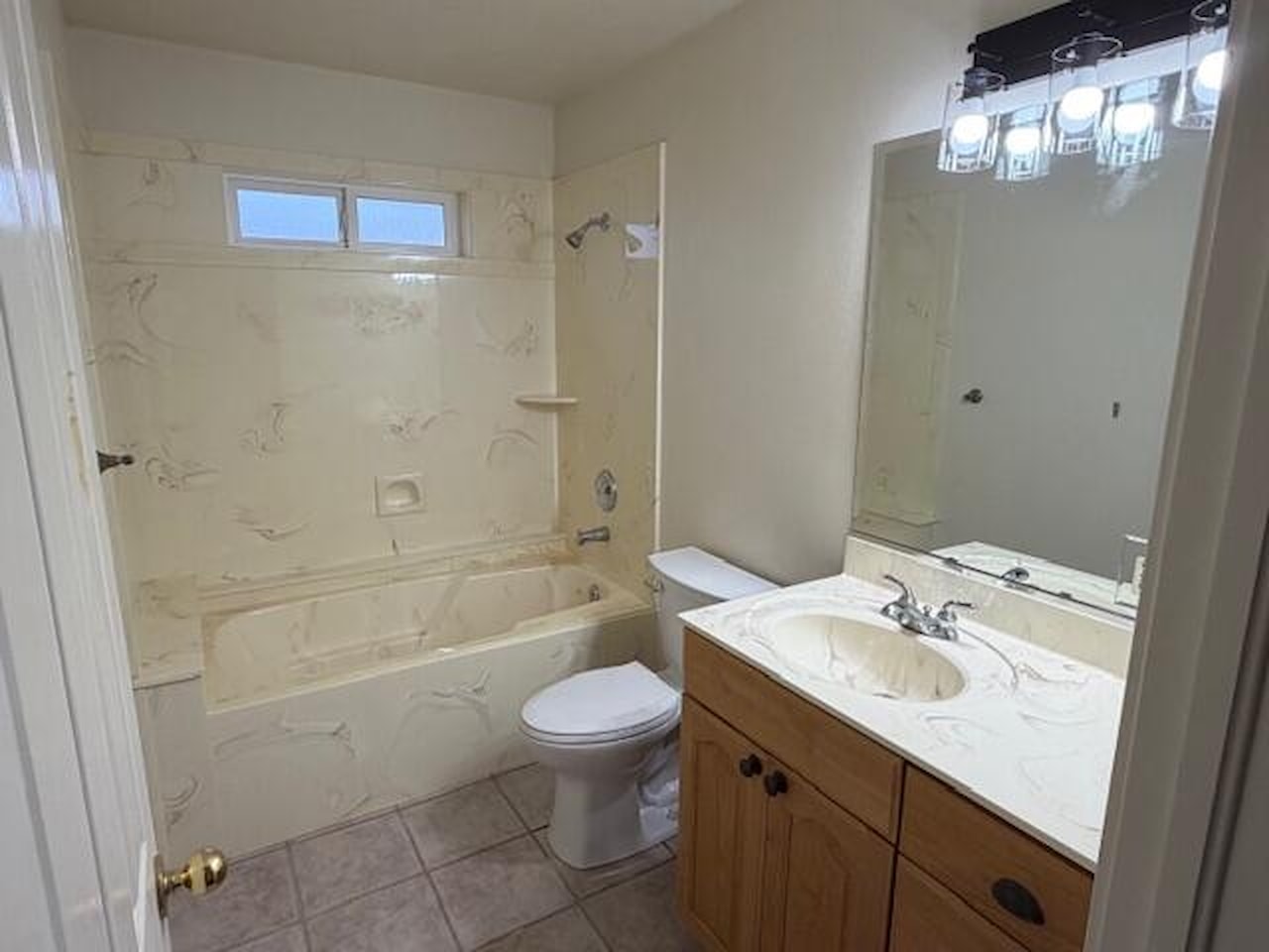 5412 N 1530  W St George, UT 84770 home for sale, MLS#25-266819 - Erika Rogers Photo 11