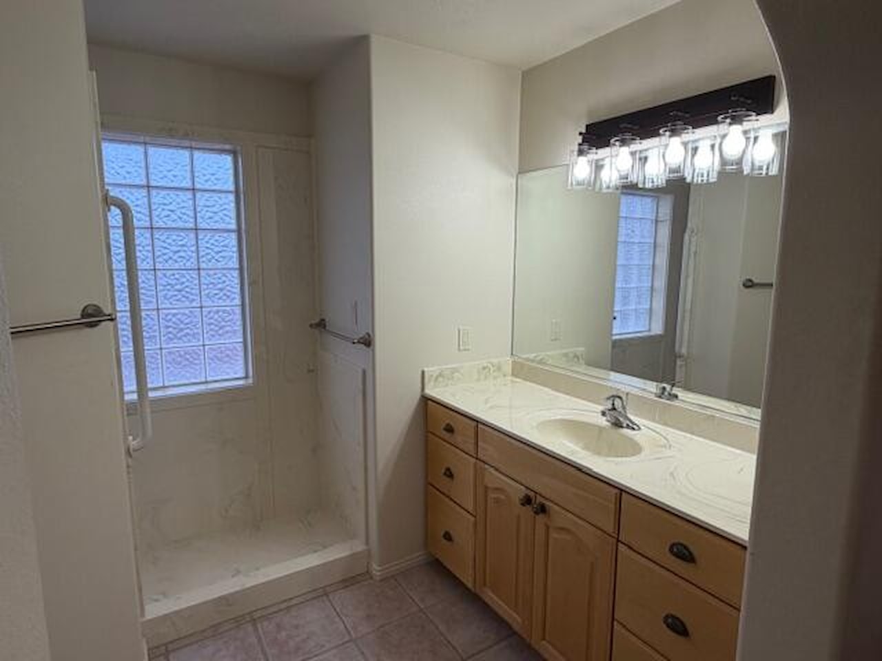 5412 N 1530  W St George, UT 84770 home for sale, MLS#25-266819 - Erika Rogers Photo 13