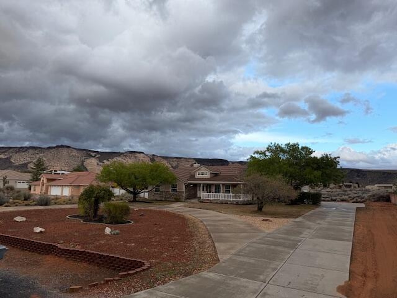 5412 N 1530  W St George, UT 84770 home for sale, MLS#25-266819 - Erika Rogers Photo 23