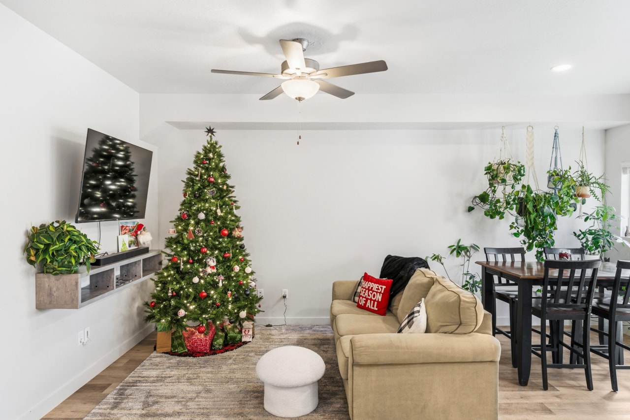 184 W 300 N #8 Washington, UT 84780 home for sale, MLS#25-267375 - Erika Rogers Photo 12