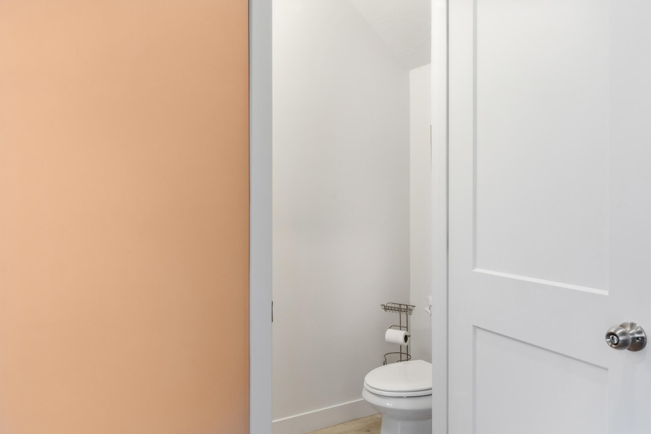 184 W 300 N #8 Washington, UT 84780 home for sale, MLS#25-267375 - Erika Rogers Photo 13