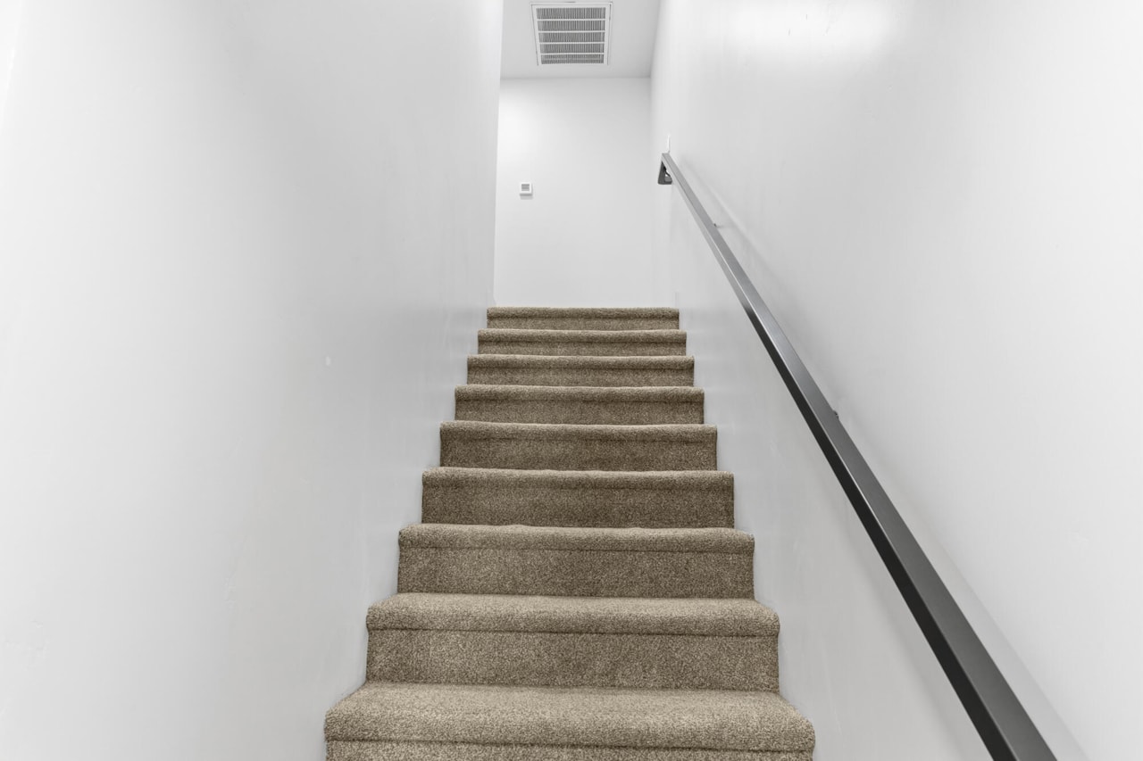 184 W 300 N #8 Washington, UT 84780 home for sale, MLS#25-267375 - Erika Rogers Photo 14