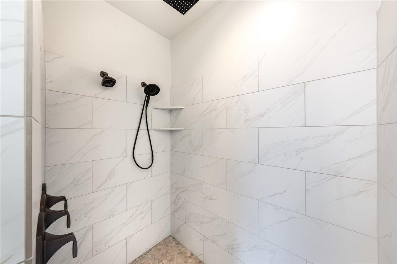 2210 N Montagna ST Washington, UT 84780 home for sale, MLS#25-267382 - Erika Rogers Photo 20