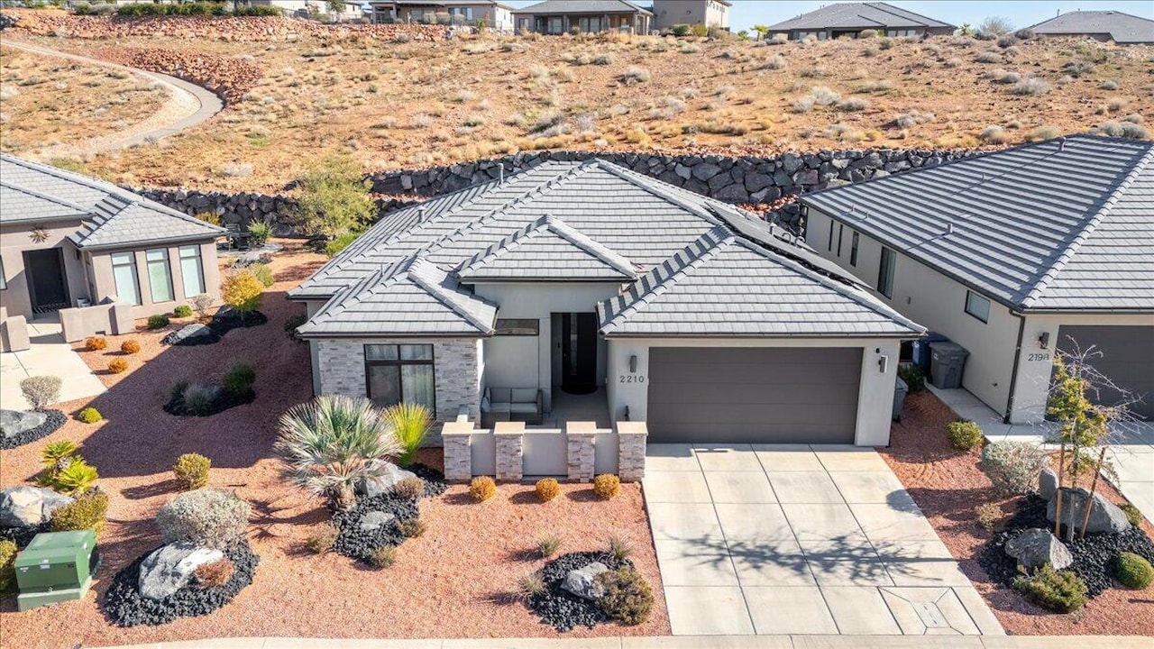 2210 N Montagna ST Washington, UT 84780 home for sale, MLS#25-267382 - Erika Rogers Photo 40