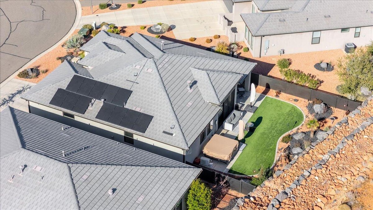 2210 N Montagna ST Washington, UT 84780 home for sale, MLS#25-267382 - Erika Rogers Photo 49