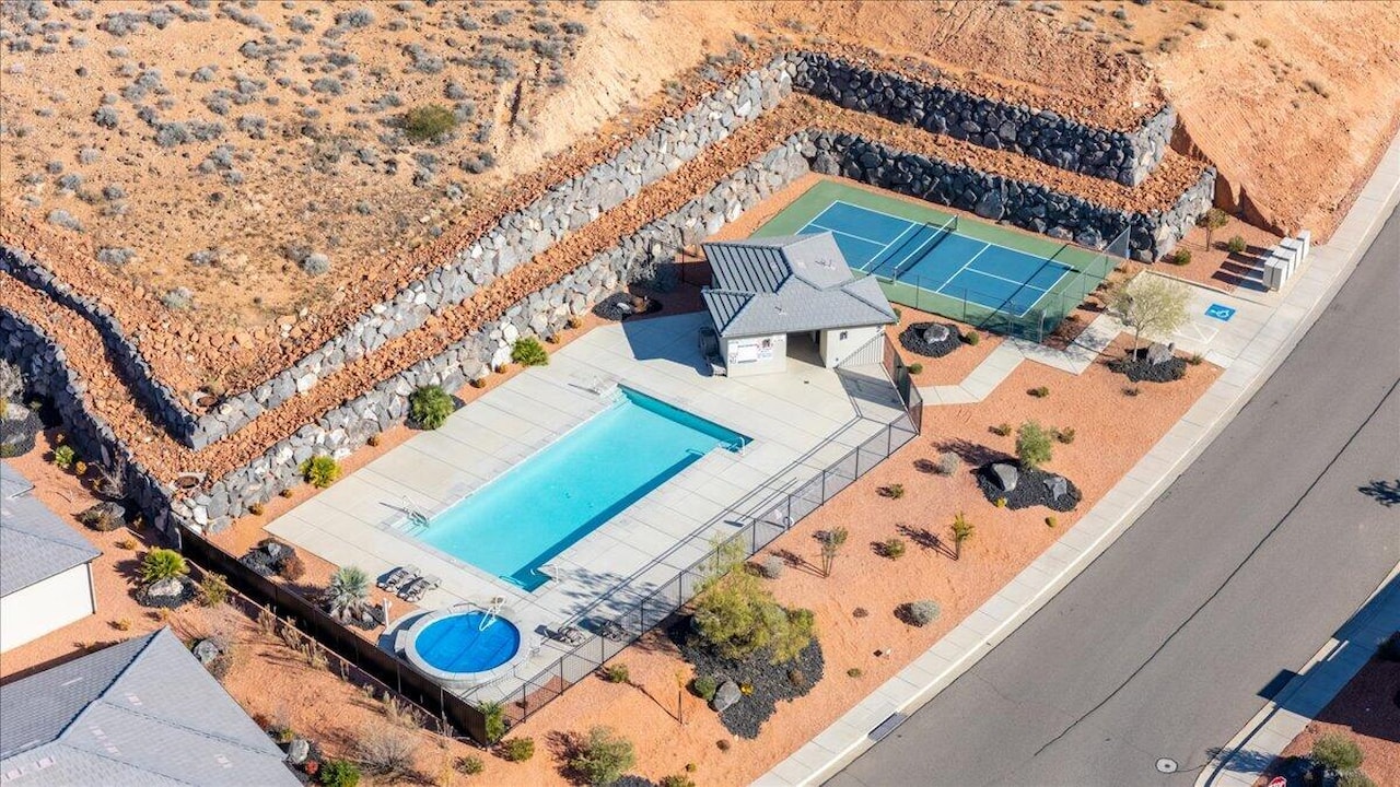 2210 N Montagna ST Washington, UT 84780 home for sale, MLS#25-267382 - Erika Rogers Photo 51