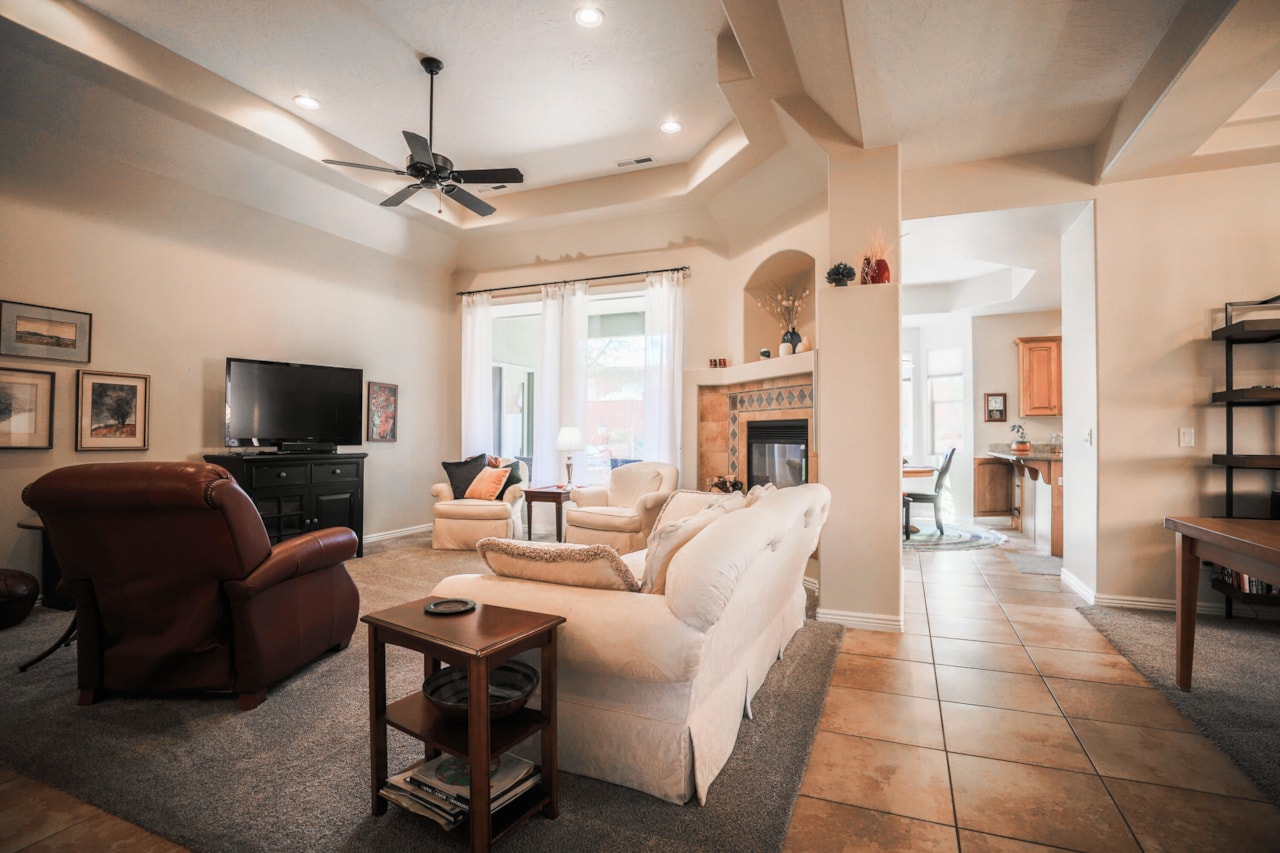 1613 N Primrose DR St George, UT 84770 home for sale, MLS#25-267251 - Erika Rogers Photo 37