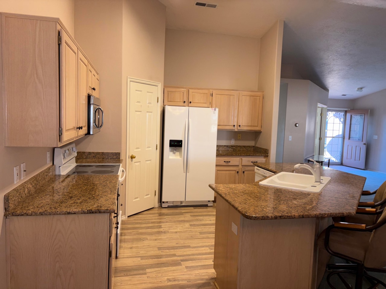 210 N Mall DR #65 St George, UT 84790 home for sale, MLS#25-267385 - Erika Rogers Photo 13
