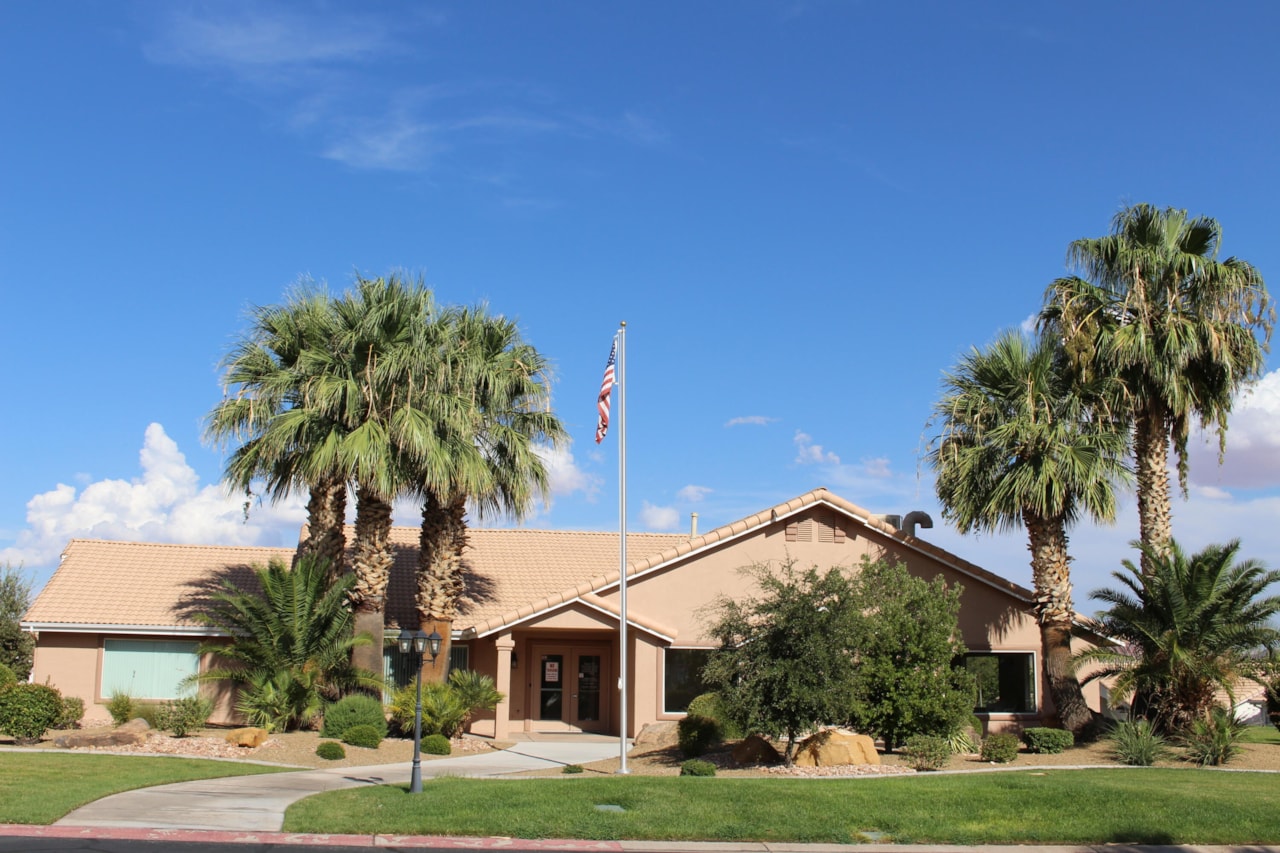 210 N Mall DR #65 St George, UT 84790 home for sale, MLS#25-267385 - Erika Rogers Photo 38