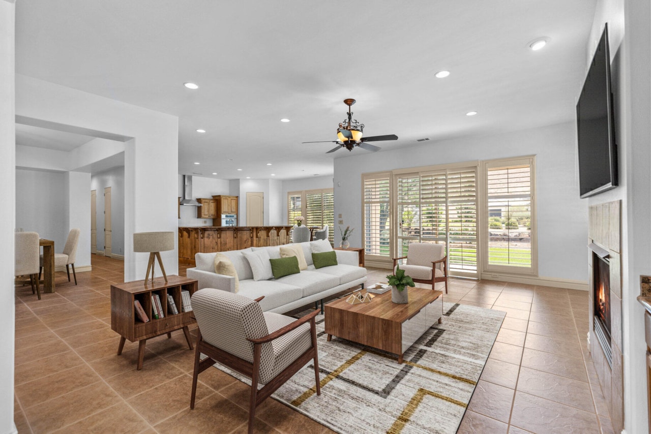 363 N Lost Creek DR St George, UT 84770 home for sale, MLS#25-264564 - Erika Rogers Photo 4