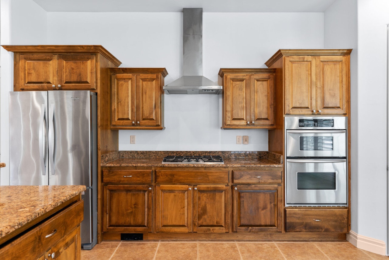 363 N Lost Creek DR St George, UT 84770 home for sale, MLS#25-264564 - Erika Rogers Photo 14