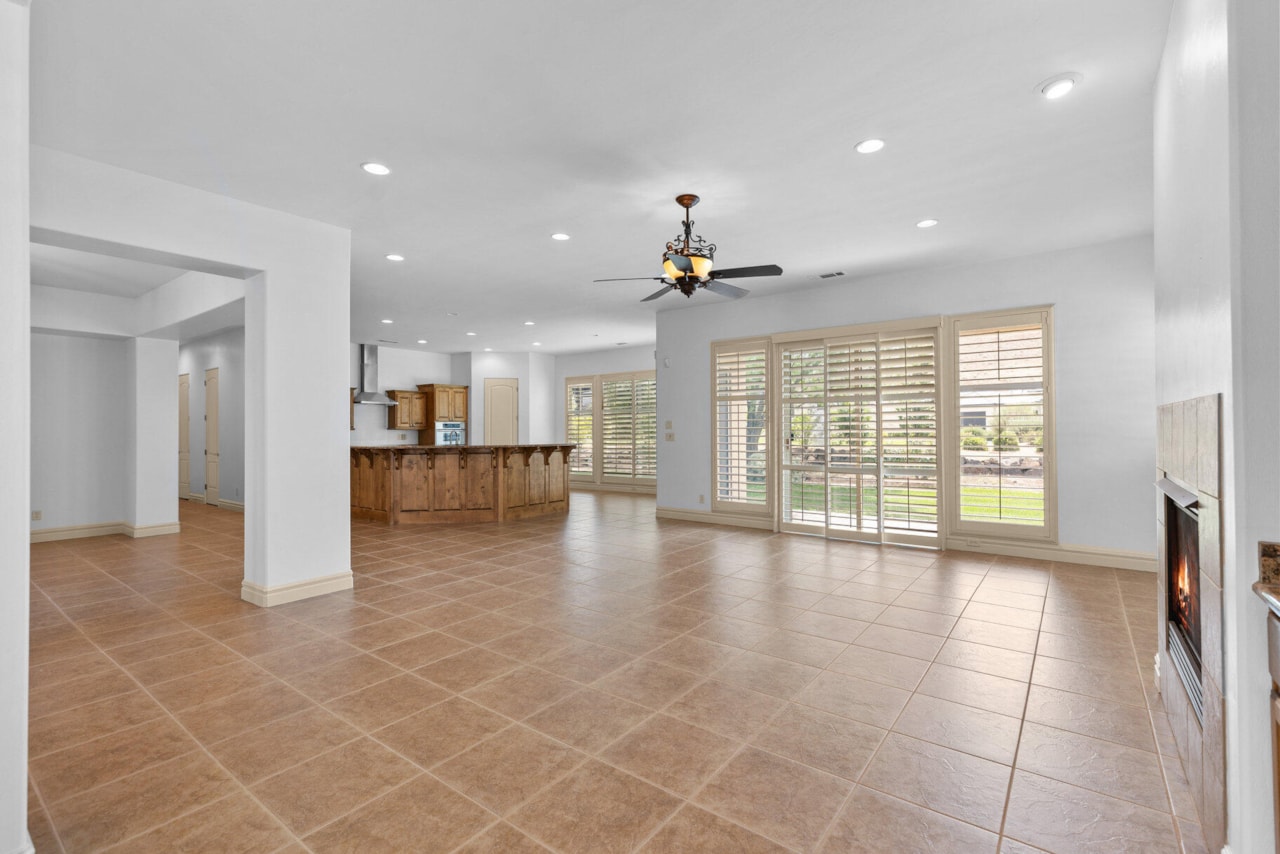 363 N Lost Creek DR St George, UT 84770 home for sale, MLS#25-264564 - Erika Rogers Photo 37