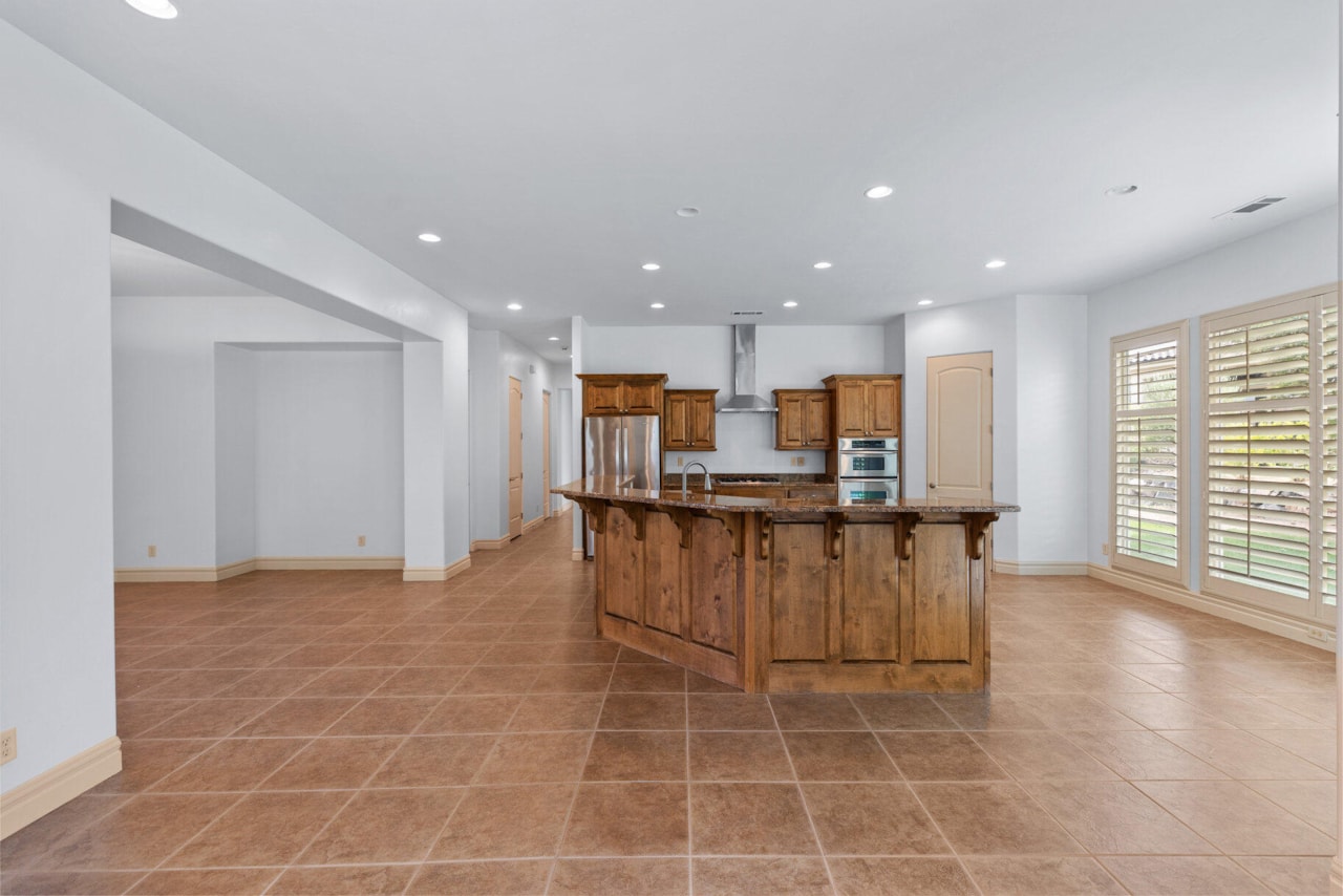 363 N Lost Creek DR St George, UT 84770 home for sale, MLS#25-264564 - Erika Rogers Photo 44