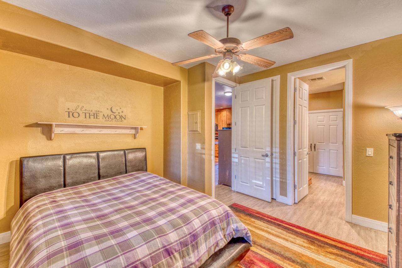 225 N Country #104 St George, UT 84770 condo for sale, MLS#25-263694 - Erika Rogers Photo 22