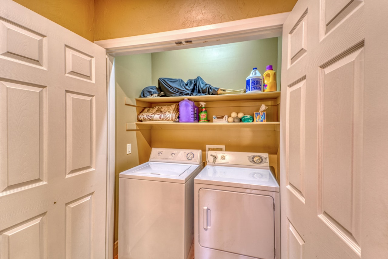 225 N Country #104 St George, UT 84770 condo for sale, MLS#25-263694 - Erika Rogers Photo 25