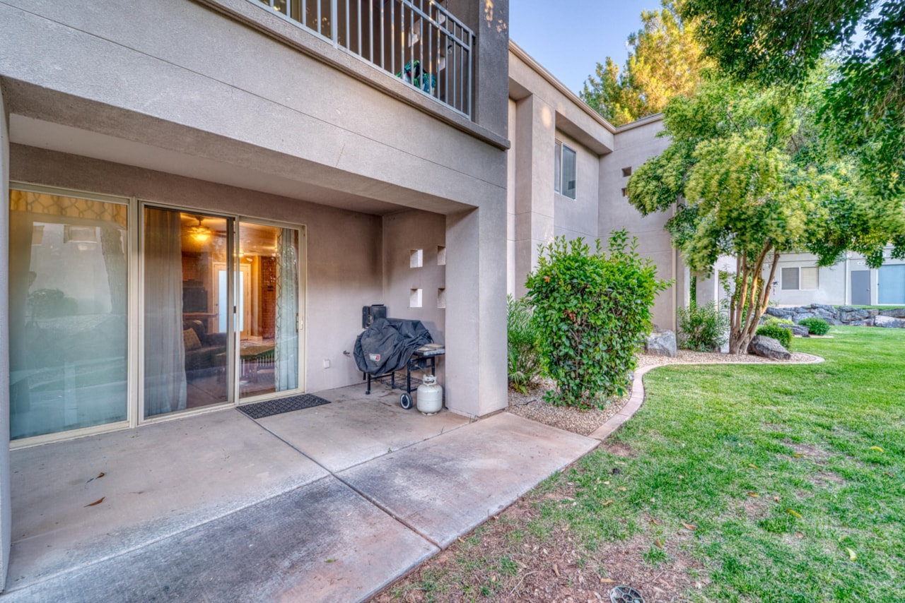 225 N Country #104 St George, UT 84770 condo for sale, MLS#25-263694 - Erika Rogers Photo 31