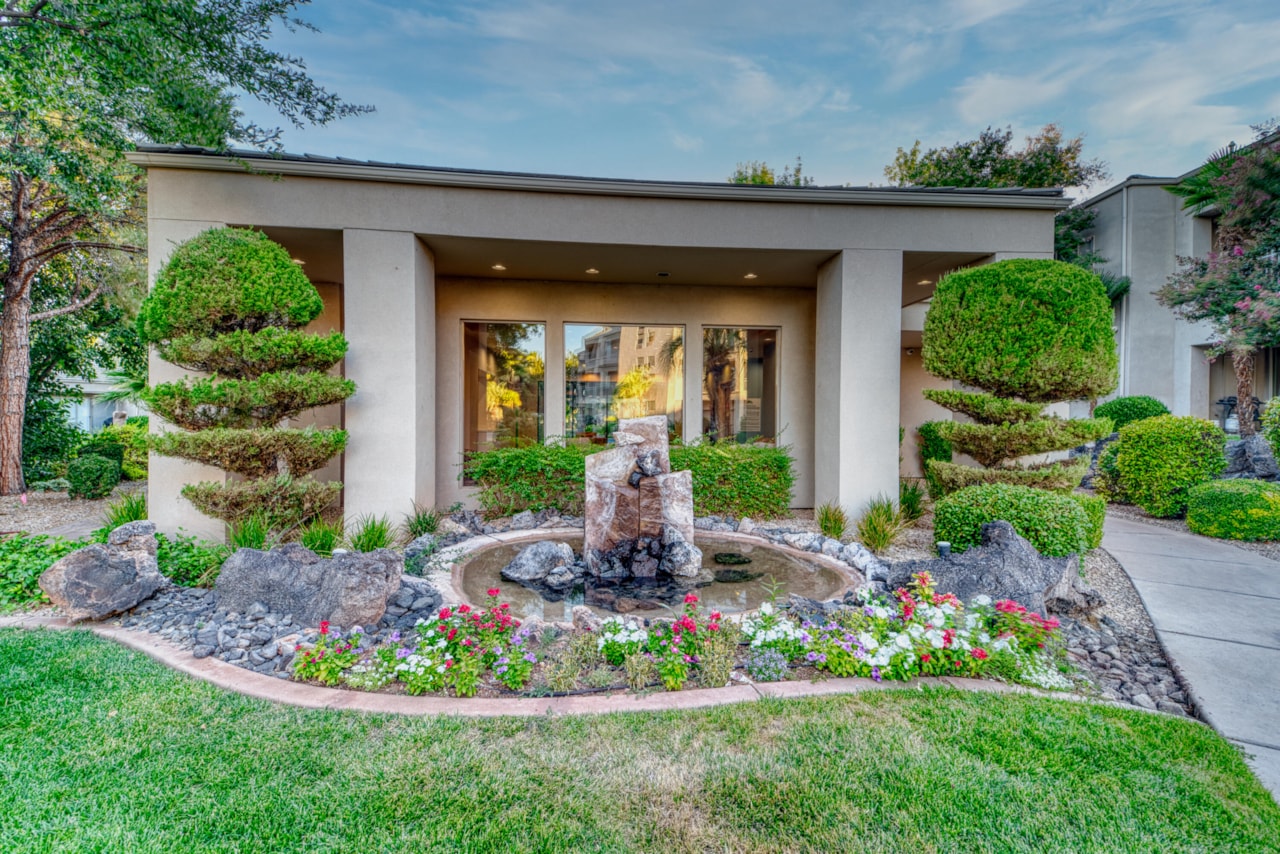 225 N Country #104 St George, UT 84770 condo for sale, MLS#25-263694 - Erika Rogers Photo 35