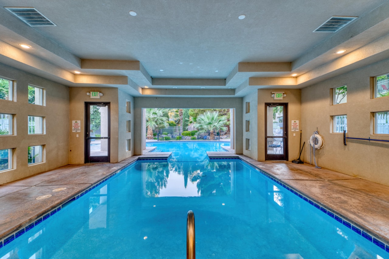 225 N Country #104 St George, UT 84770 condo for sale, MLS#25-263694 - Erika Rogers Photo 42