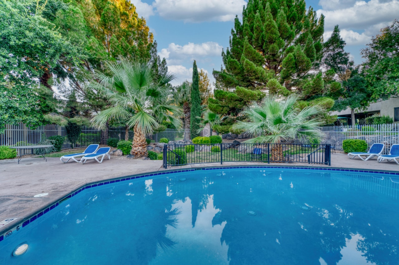 225 N Country #104 St George, UT 84770 condo for sale, MLS#25-263694 - Erika Rogers Photo 45