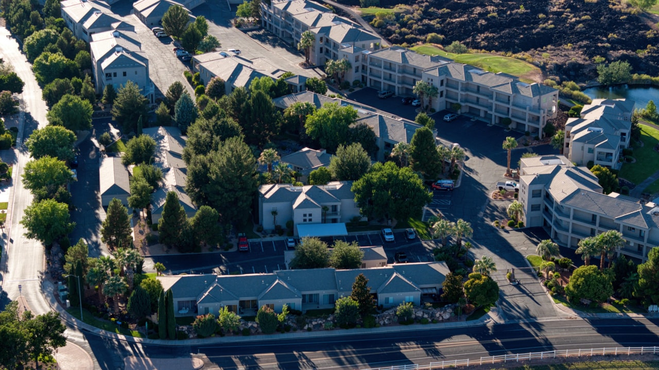 225 N Country #104 St George, UT 84770 condo for sale, MLS#25-263694 - Erika Rogers Photo 51