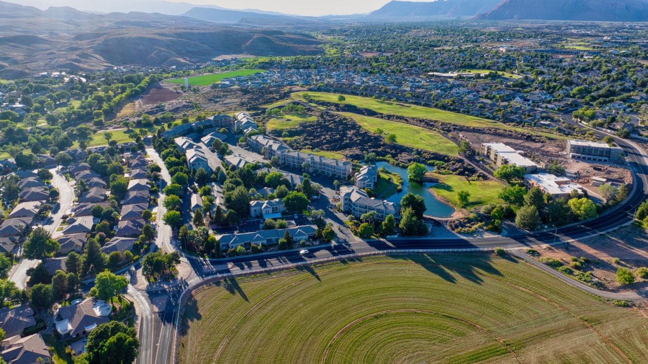 225 N Country #104 St George, UT 84770 condo for sale, MLS#25-263694 - Erika Rogers Photo 52