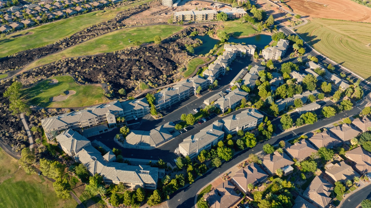 225 N Country #104 St George, UT 84770 condo for sale, MLS#25-263694 - Erika Rogers Photo 53