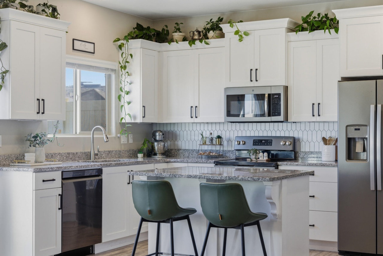 1001 W Curly Hollow DR #80 St George, UT 84770 home for sale, MLS#25-267390 - Erika Rogers