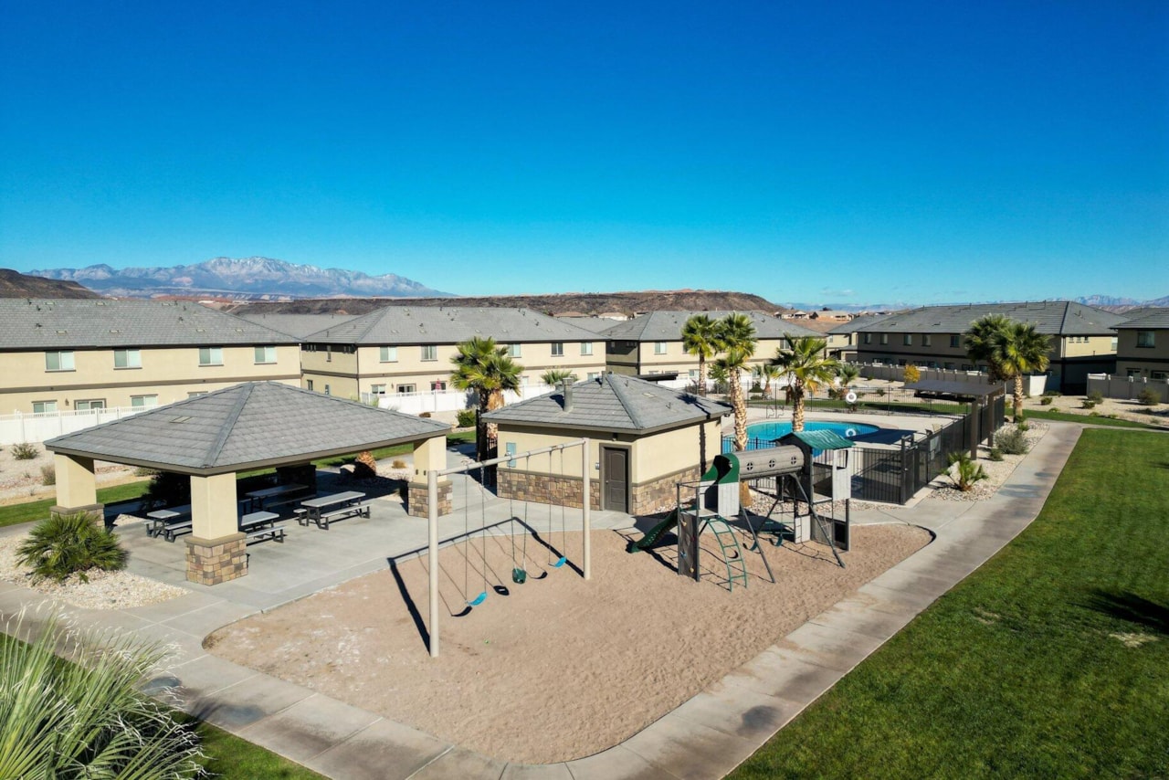 1001 W Curly Hollow DR #80 St George, UT 84770 home for sale, MLS#25-267390 - Erika Rogers Photo 26