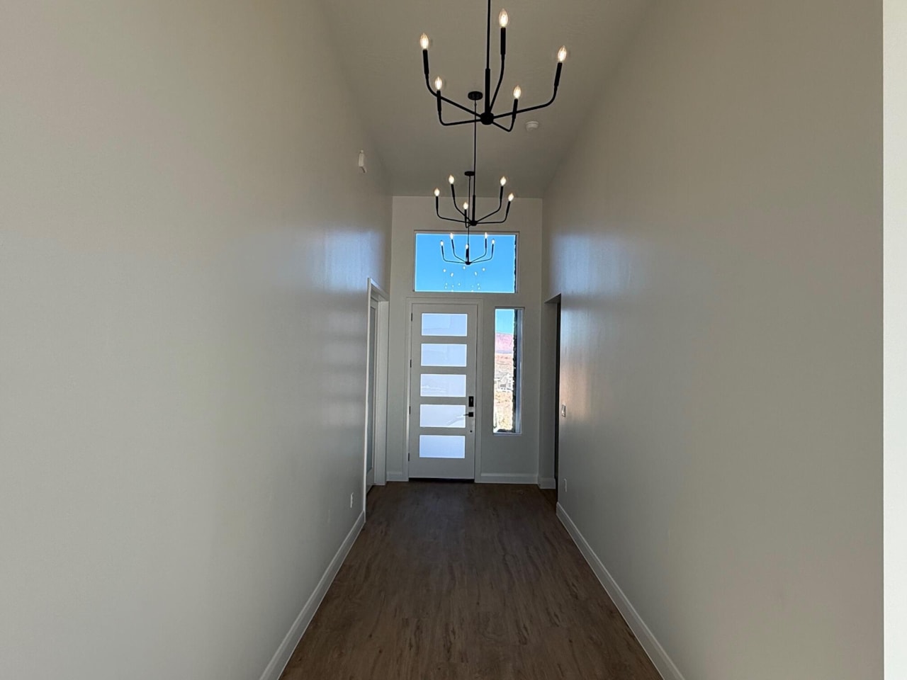 3093 W Platani Trl St George, UT 84790 home for sale, MLS#25-265197 - Erika Rogers Photo 4