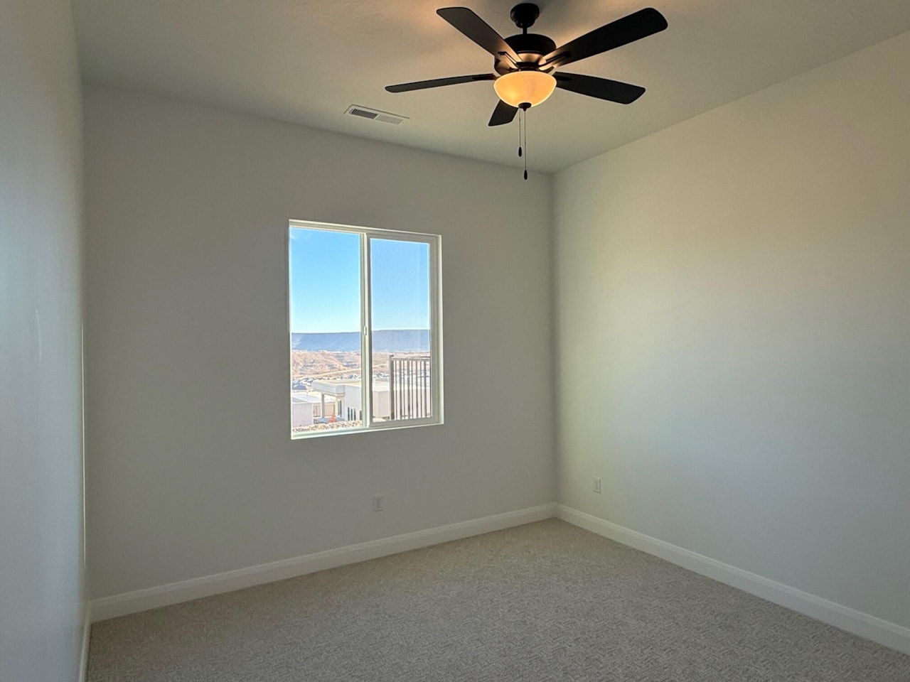 3093 W Platani Trl St George, UT 84790 home for sale, MLS#25-265197 - Erika Rogers Photo 7