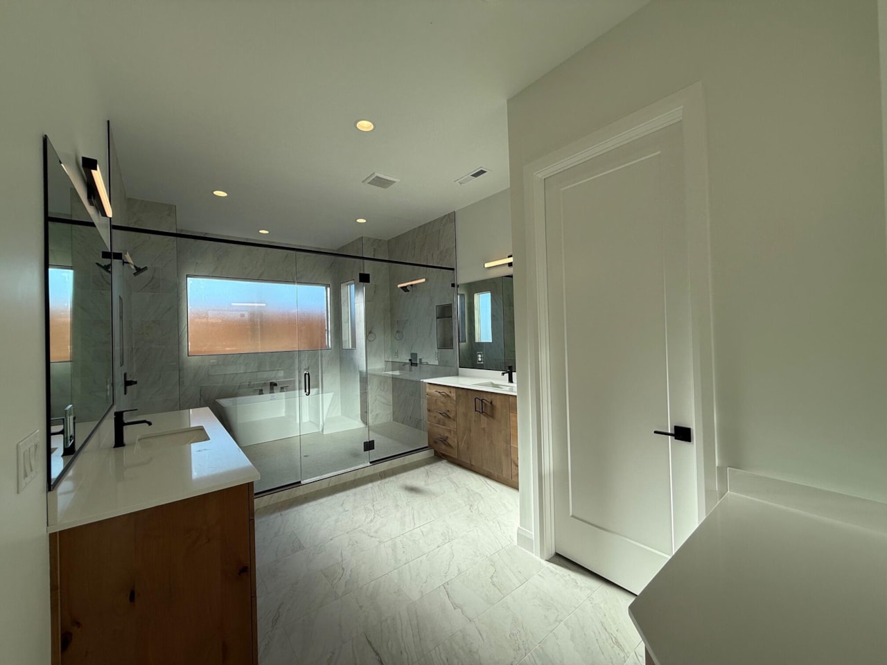 3093 W Platani Trl St George, UT 84790 home for sale, MLS#25-265197 - Erika Rogers Photo 21