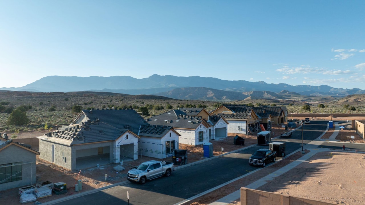 984 W Hamilton Ave Toquerville, UT 84774 home for sale, MLS#25-267380 - Erika Rogers Photo 22