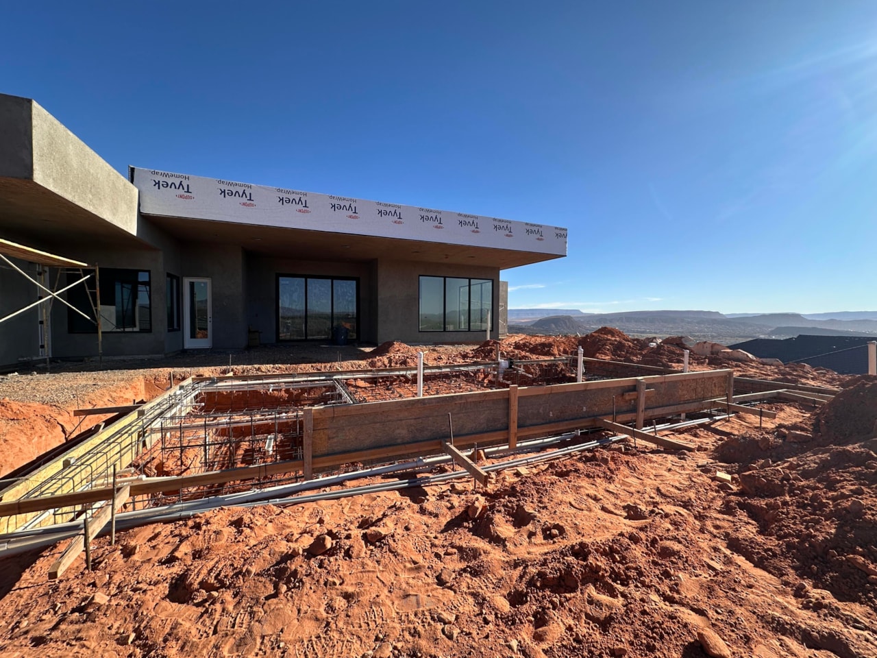 147 N Westgate Hills DR Washington, UT 84780 home for sale, MLS#25-265715 - Erika Rogers Photo 2