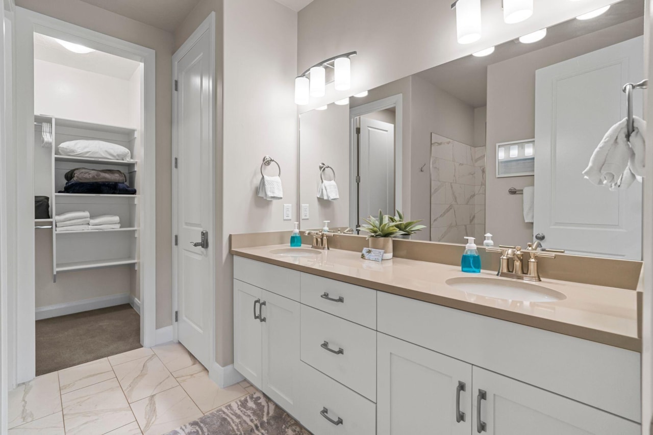 2462 E Cascada Way Washington, UT 84780 home for sale, MLS#25-267442 - Erika Rogers Photo 26