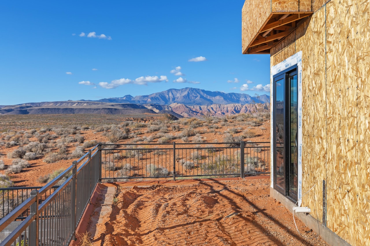 147 N Westgate Hills DR Washington, UT 84780 home for sale, MLS#25-265715 - Erika Rogers Photo 24