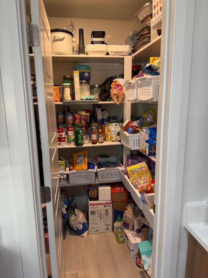 3179 E Sky Rim Way St George, UT 84790 home for sale, MLS#25-264739 - Erika Rogers Photo 6