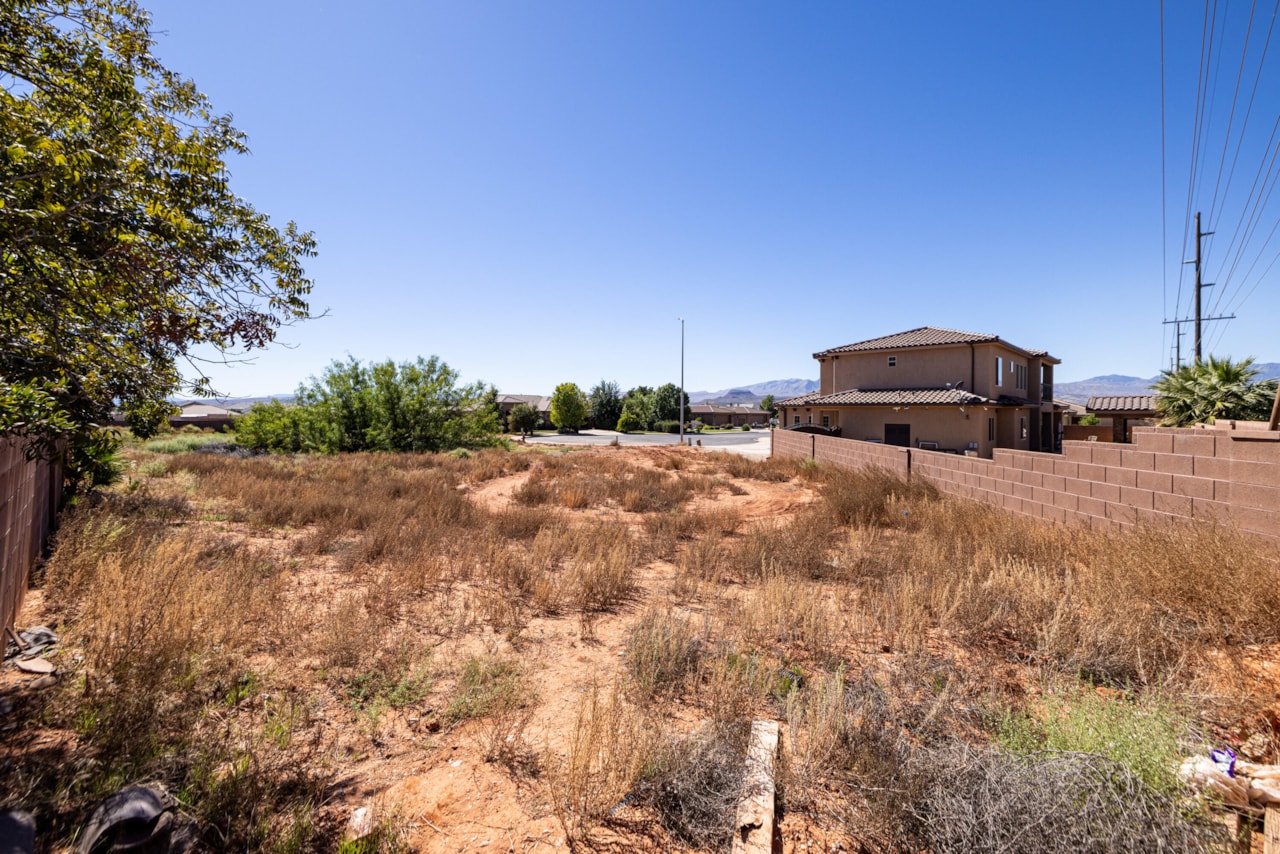 1970 Cir CIR St George, UT 84770 lot for sale, MLS#25-265246 - Erika Rogers Photo 16