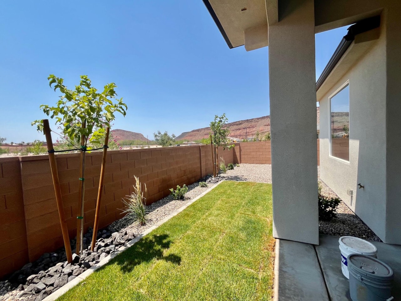 2850 E Smith Creek DR Washington, UT 84780 home for sale, MLS#25-260380 - Erika Rogers Photo 27